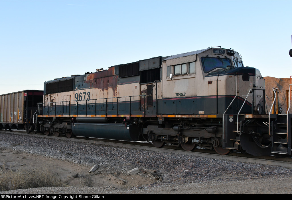 BNSF 9673 Roster shot.